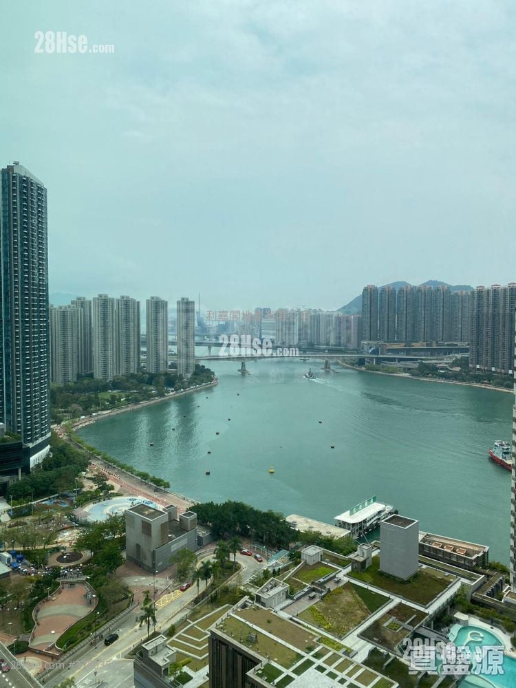 全城滙 售盘 3 房 , 2 浴室 768 平方尺