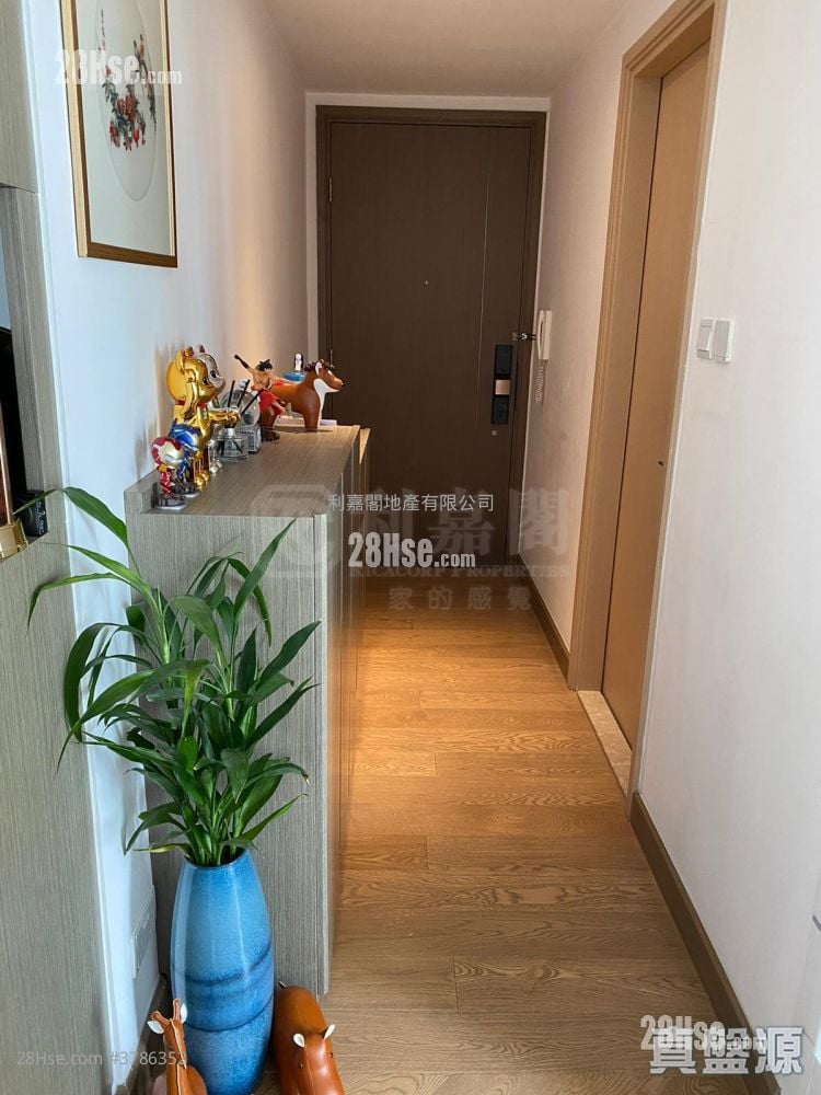 全城滙 售盘 3 房 , 2 浴室 768 平方尺