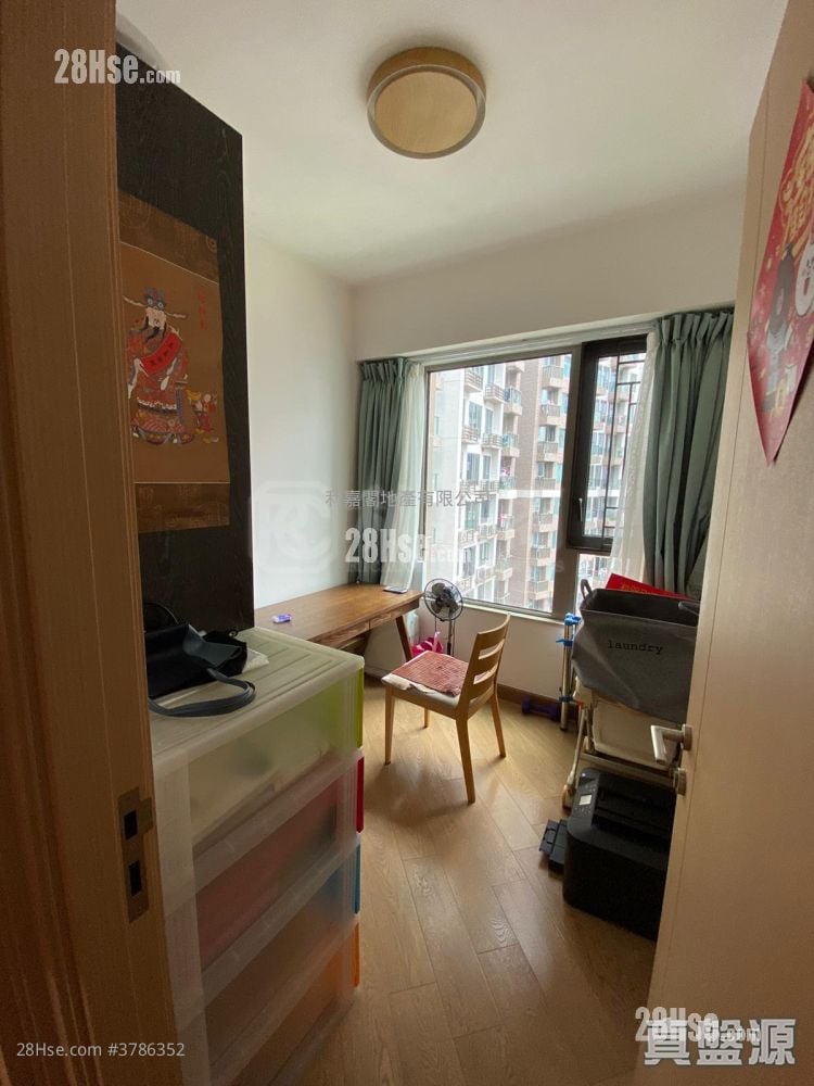 全城滙 售盘 3 房 , 2 浴室 768 平方尺