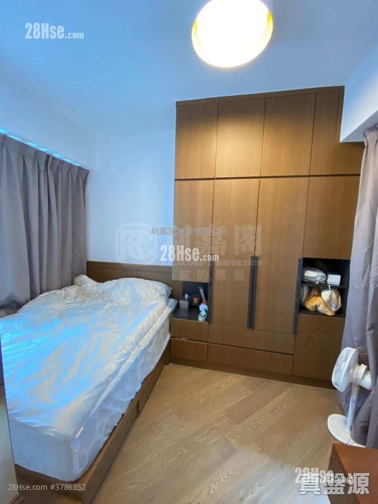 全城滙 售盘 3 房 , 2 浴室 768 平方尺