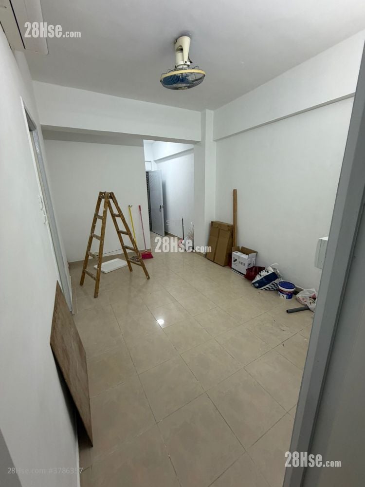 Chinese Mansion Rental 3 Bedrooms , 1 Bathroom 435 ft²