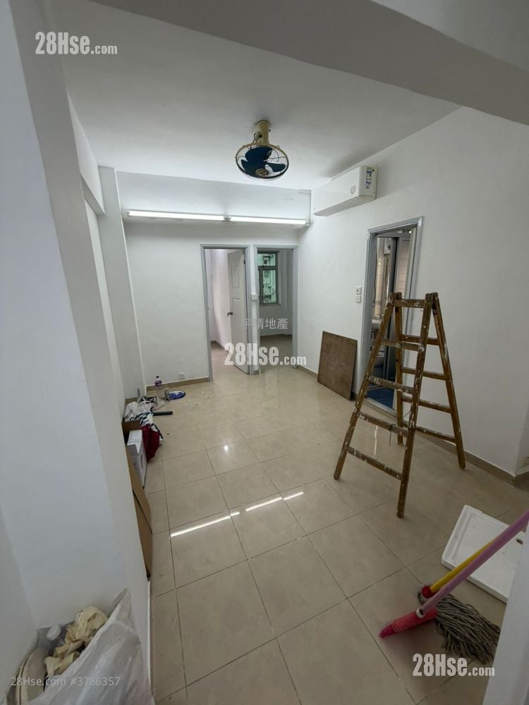 Chinese Mansion Rental 3 Bedrooms , 1 Bathroom 435 ft²
