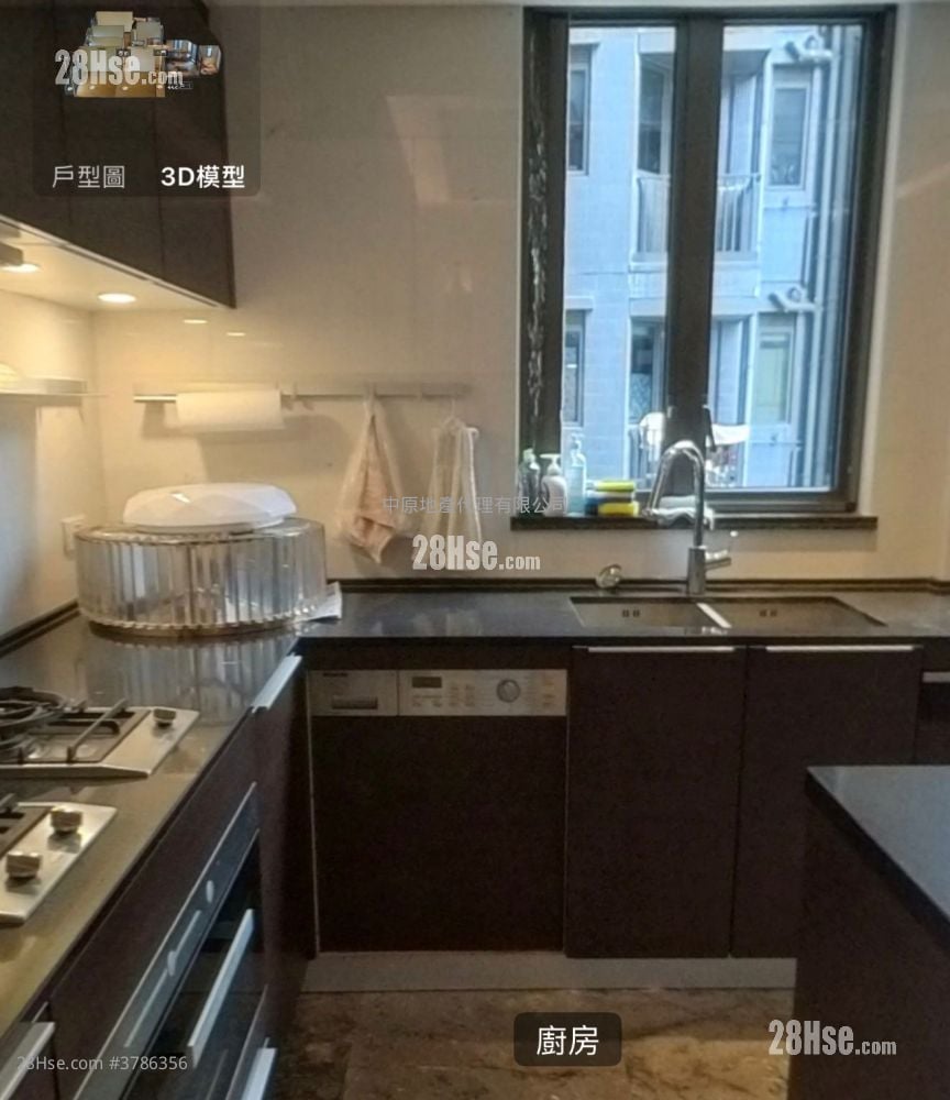 Double Cove Rental 1,554 ft²