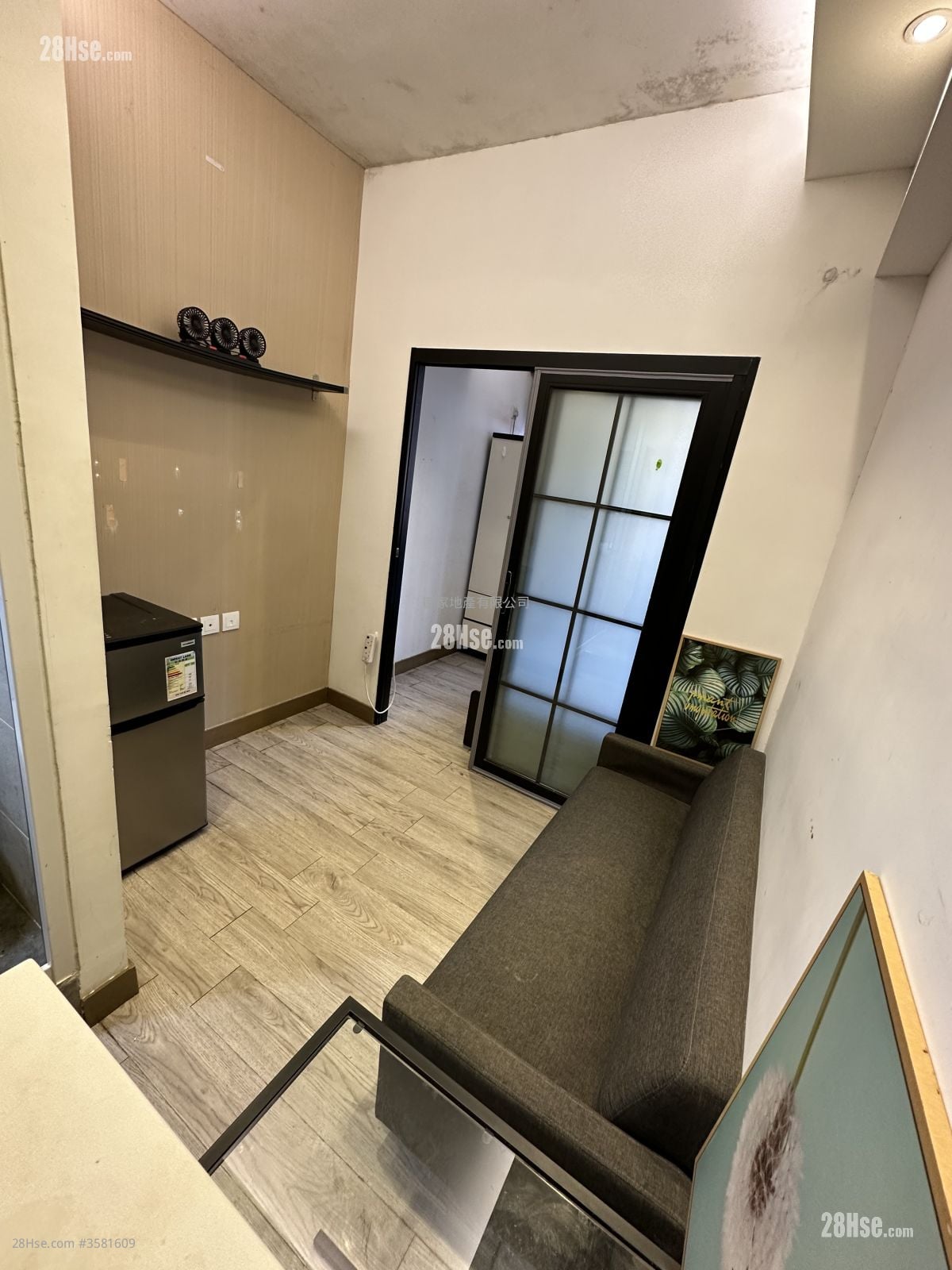 新村街52号 租盘 1 房 , 1 浴室 165 平方尺