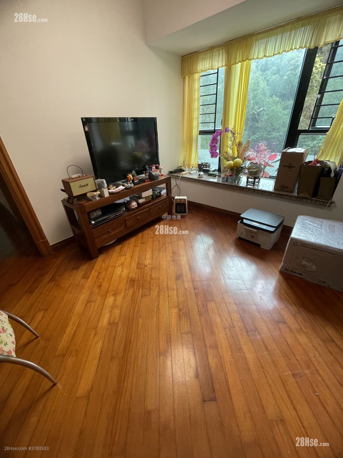 Scenic View Sell 3 Bedrooms 709 ft²