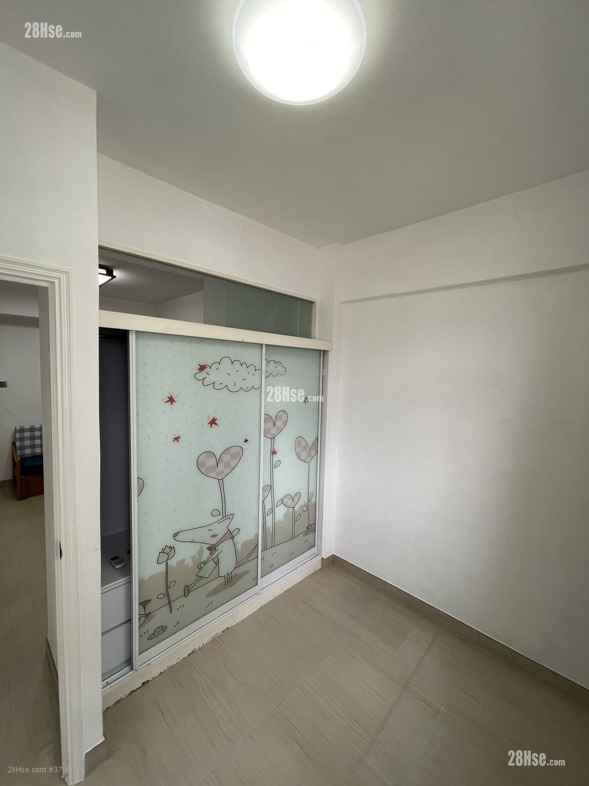 Man Cheong Building Rental 2 Bedrooms , 1 Bathroom 415 ft²