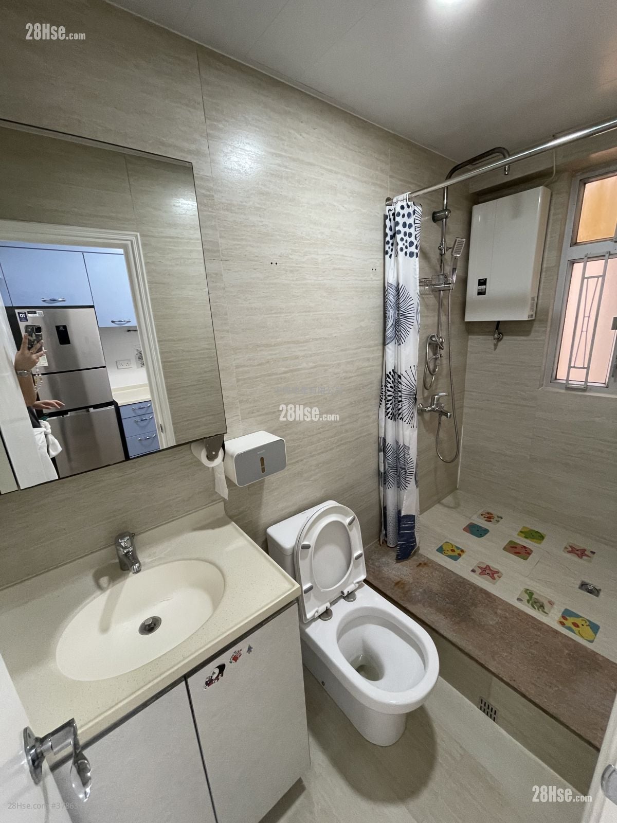 Man Cheong Building Rental 2 Bedrooms , 1 Bathroom 415 ft²
