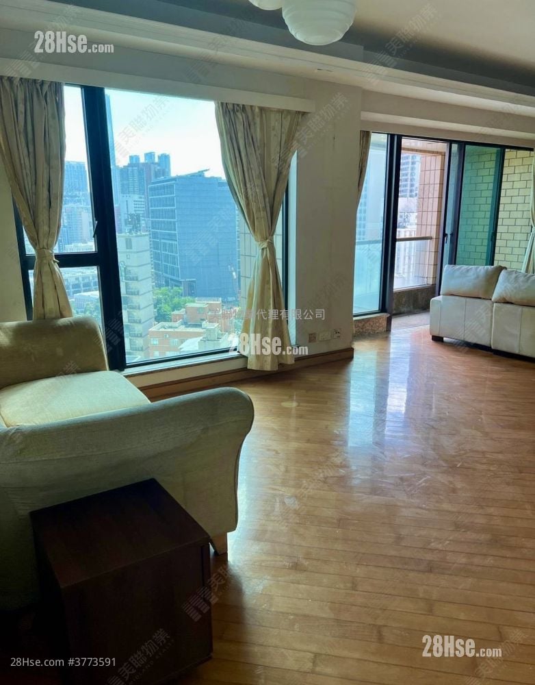 No.1 Ho Man Tin Hill Sell 4 Bedrooms , 3 Bathrooms 1,481 ft²