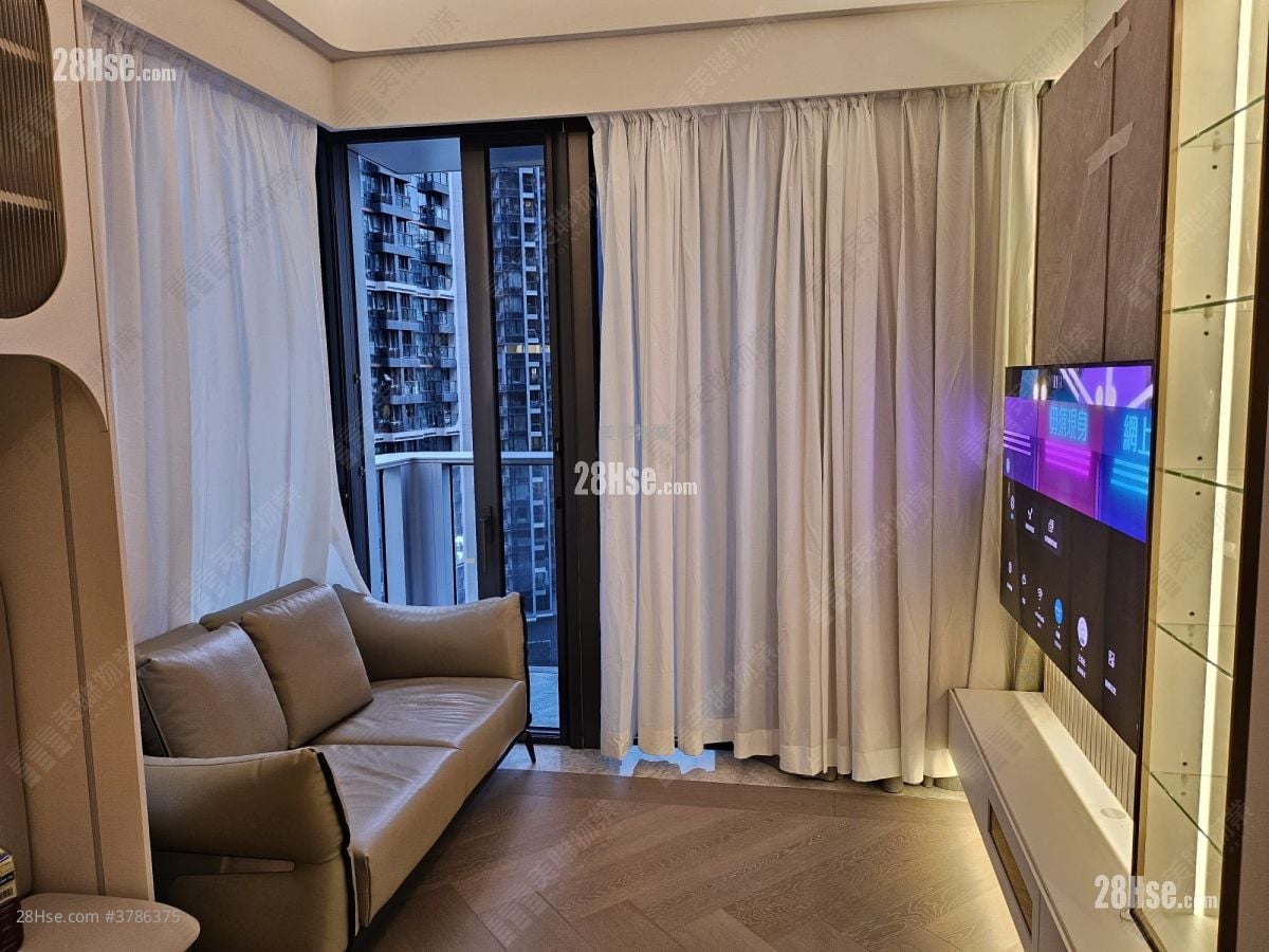 Henley Park 售盘 2 房 , 1 浴室 604 平方尺