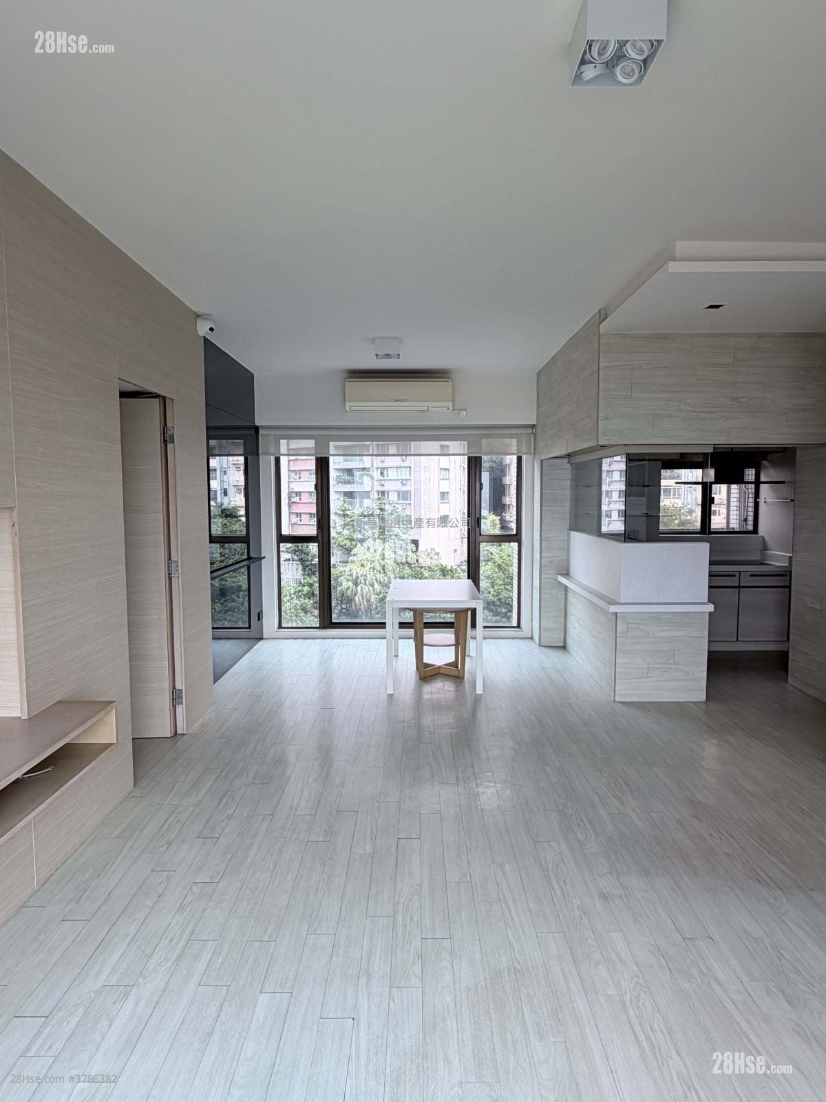 Wisdom Court Rental 2 Bedrooms , 1 Bathroom 1,010 ft²