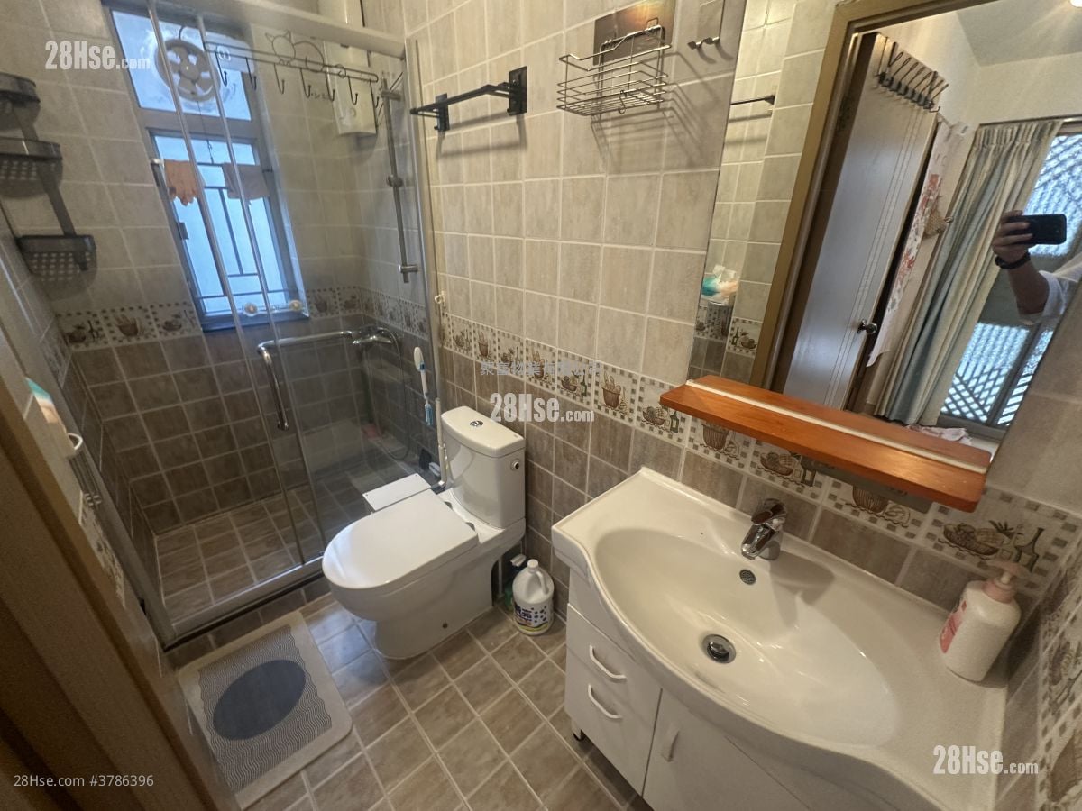 村屋 售盘 1 房 , 1 浴室 250 平方尺