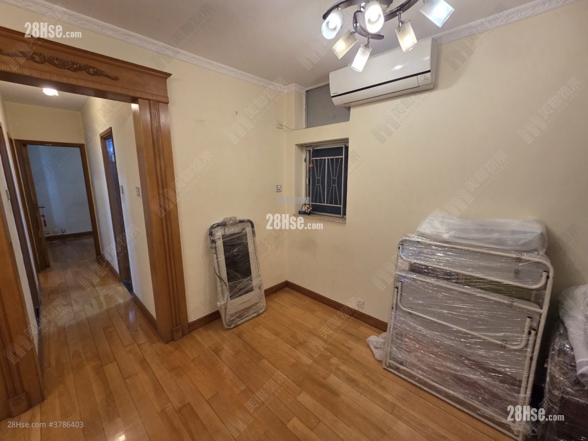 Discovery Park Sell 2 Bedrooms 493 ft²