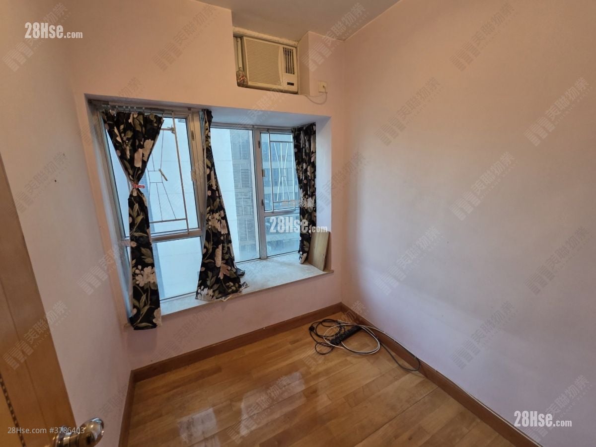 Discovery Park Sell 2 Bedrooms 493 ft²