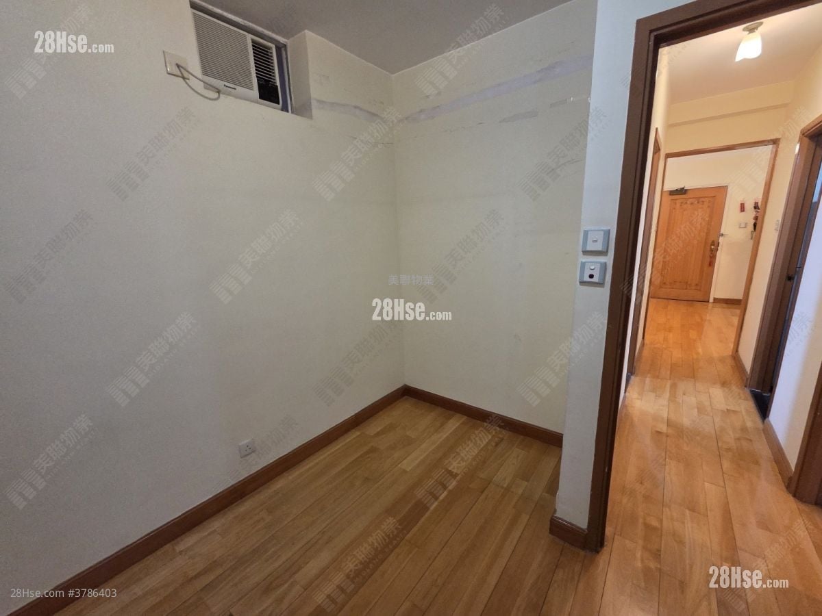 Discovery Park Sell 2 Bedrooms 493 ft²