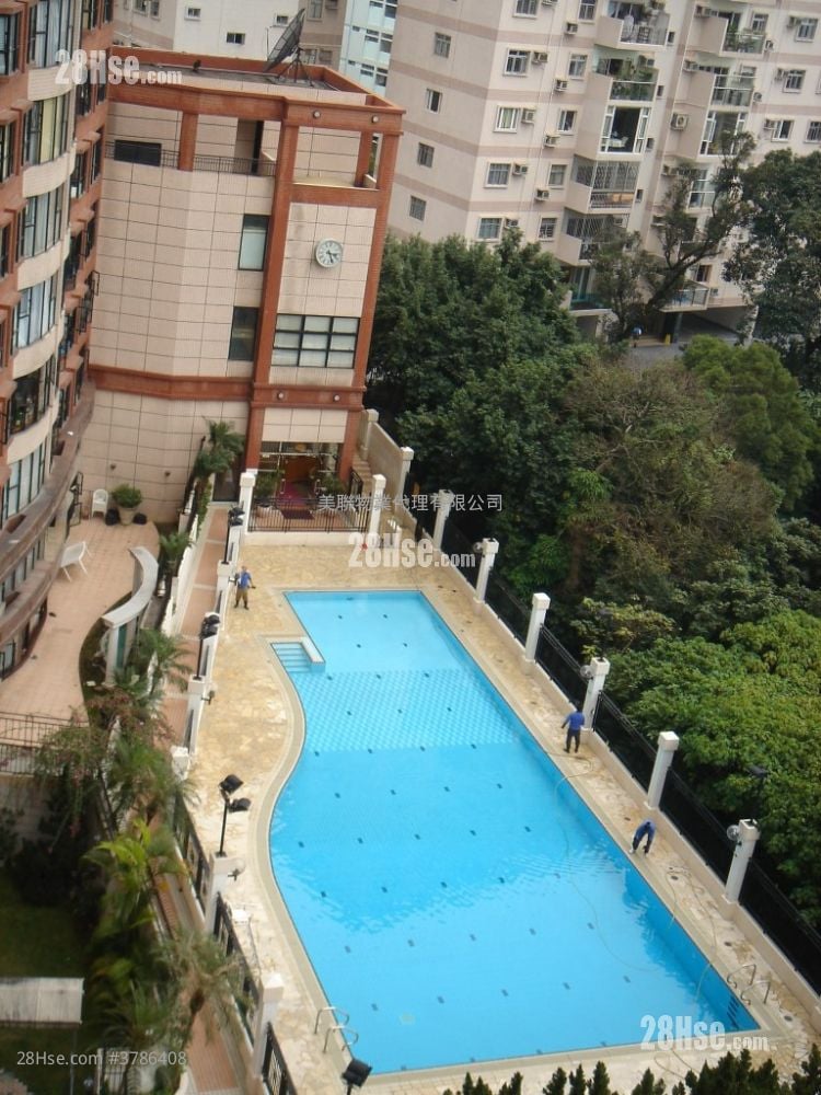 贺龙居 售盘 3 房 , 2 浴室 676 平方尺