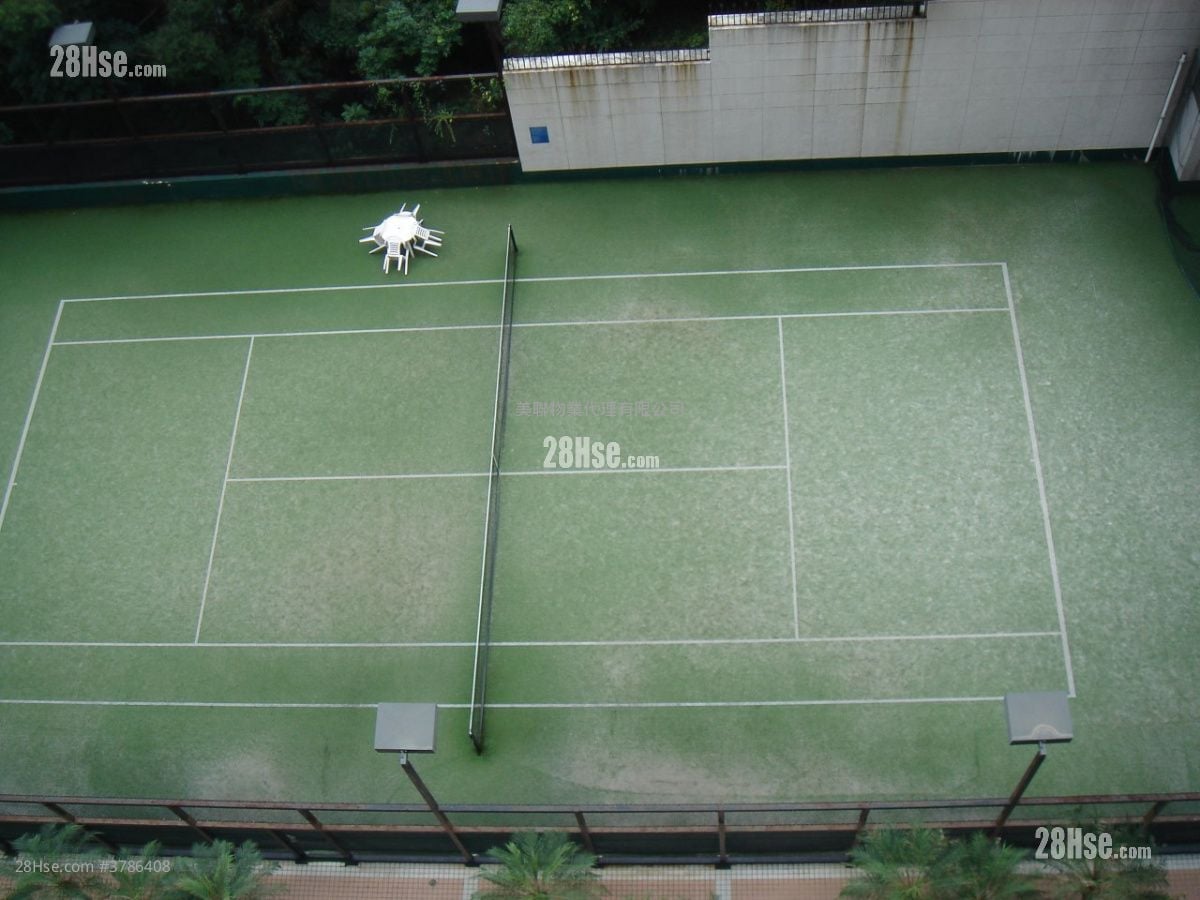 贺龙居 售盘 3 房 , 2 浴室 676 平方尺