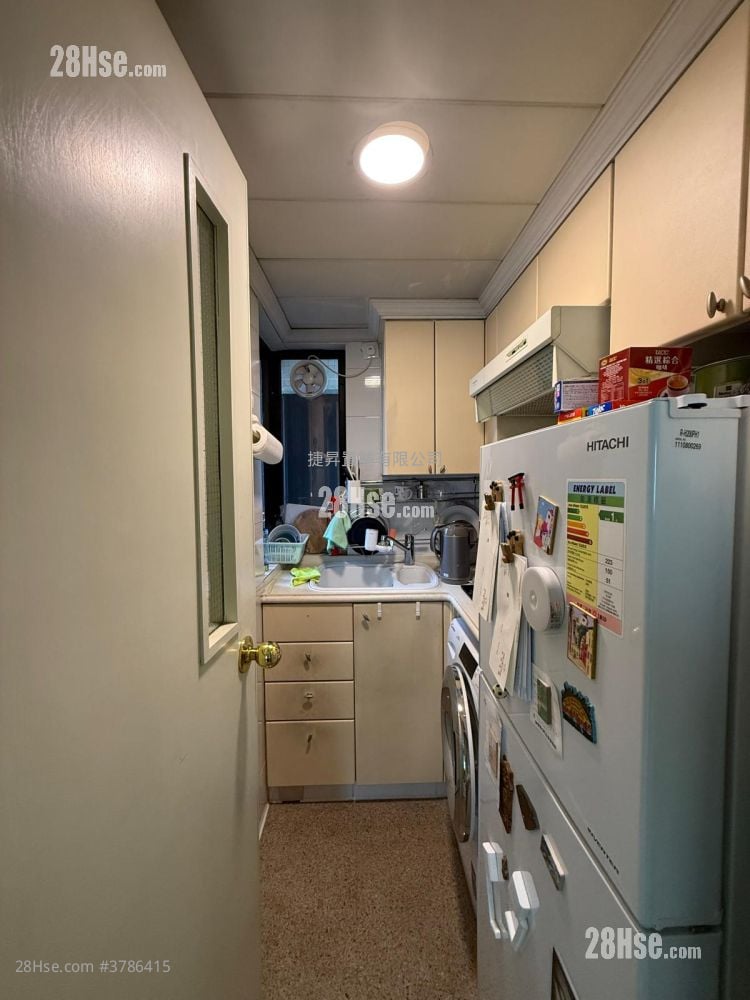 Palatial Stand Sell 1 Bedroom , 1 Bathroom 256 ft²