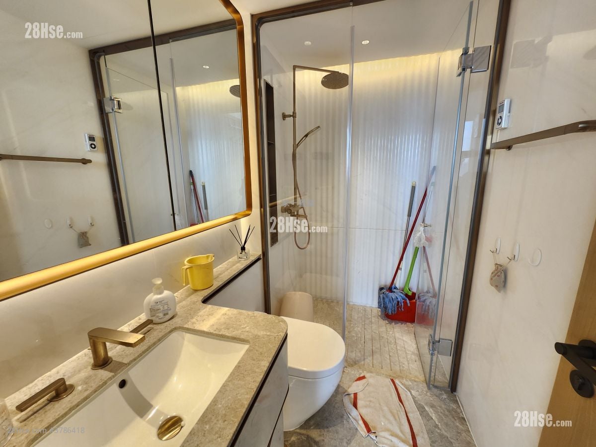 128 Waterloo 租盘 1 房 , 1 浴室 342 平方尺