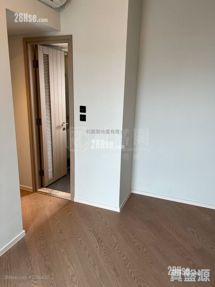 The Pavilia Farm Rental 3 Bedrooms , 2 Bathrooms 664 ft²