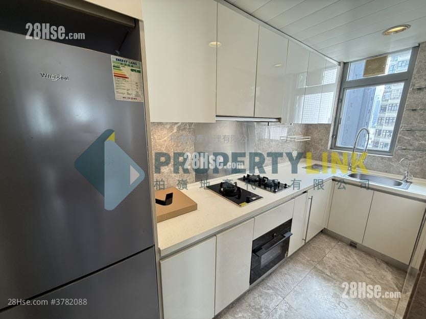 盈峰一号 售盘 2 房 , 2 浴室 750 平方尺