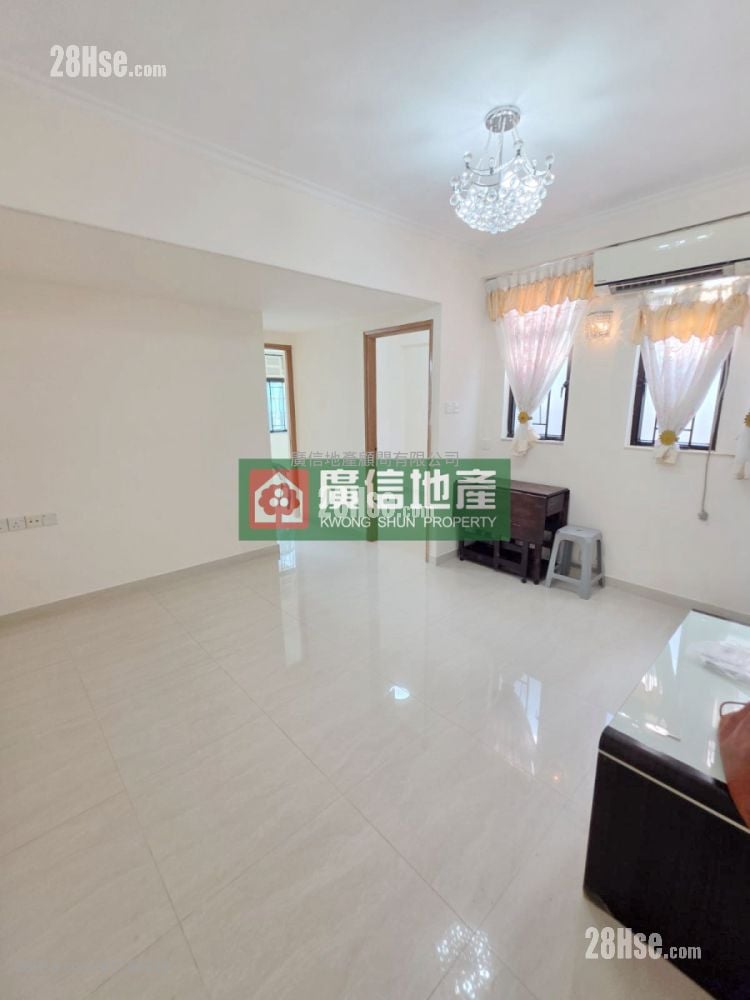 Ngai Hing Mansion Rental 3 Bedrooms , 1 Bathroom 525 ft²