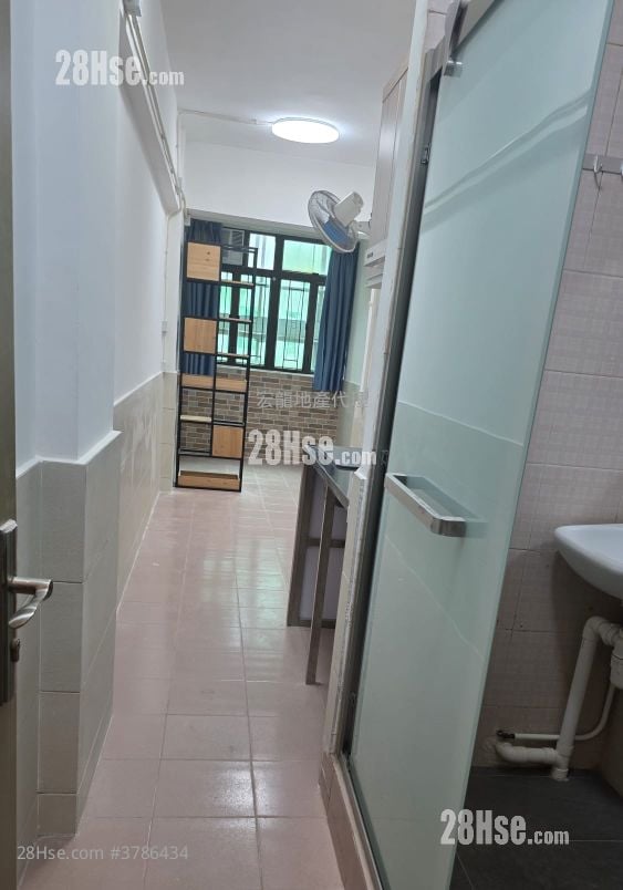 东诚大厦 租盘 开放式间隔 , 1 浴室 195 平方尺