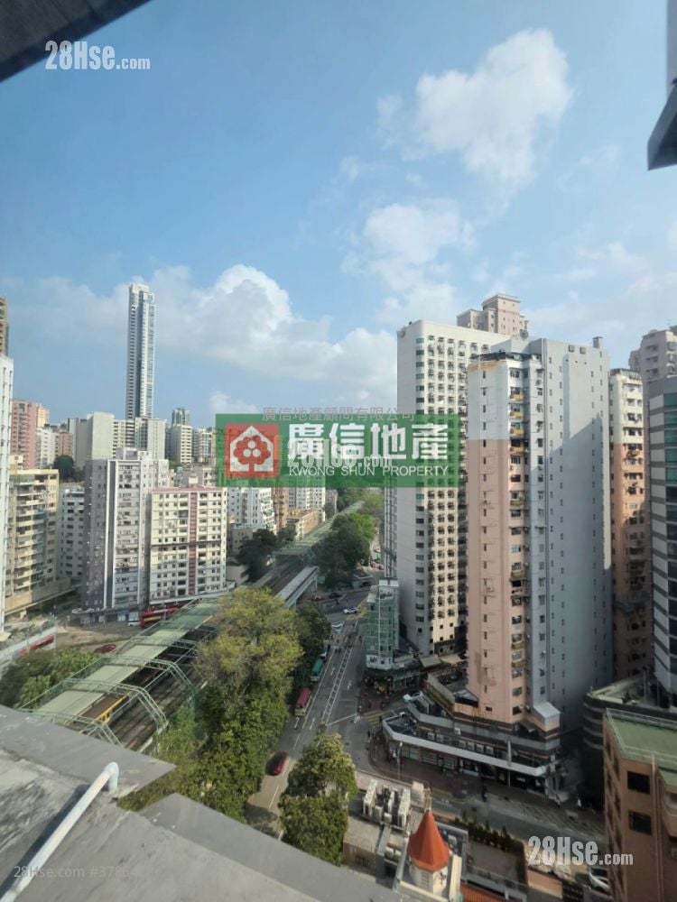 Ngai Hing Mansion Rental 3 Bedrooms , 1 Bathroom 525 ft²