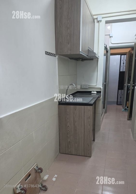 东诚大厦 租盘 开放式间隔 , 1 浴室 195 平方尺