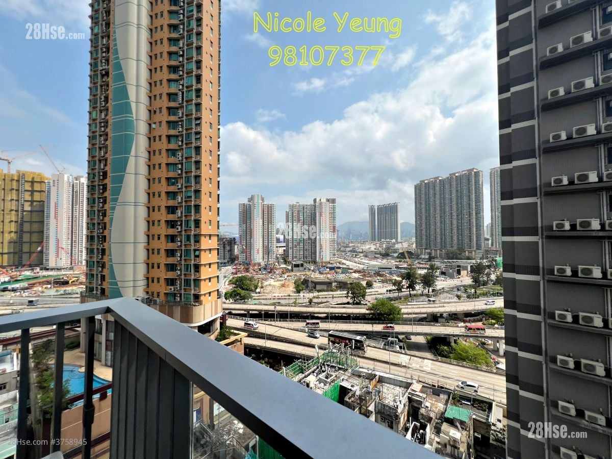 Eight Southpark Sell 1 Bedroom , 1 Bathroom 261 ft²