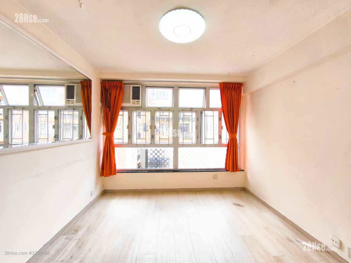 美孚新邨 售盘 3 房 , 1 浴室 657 平方尺