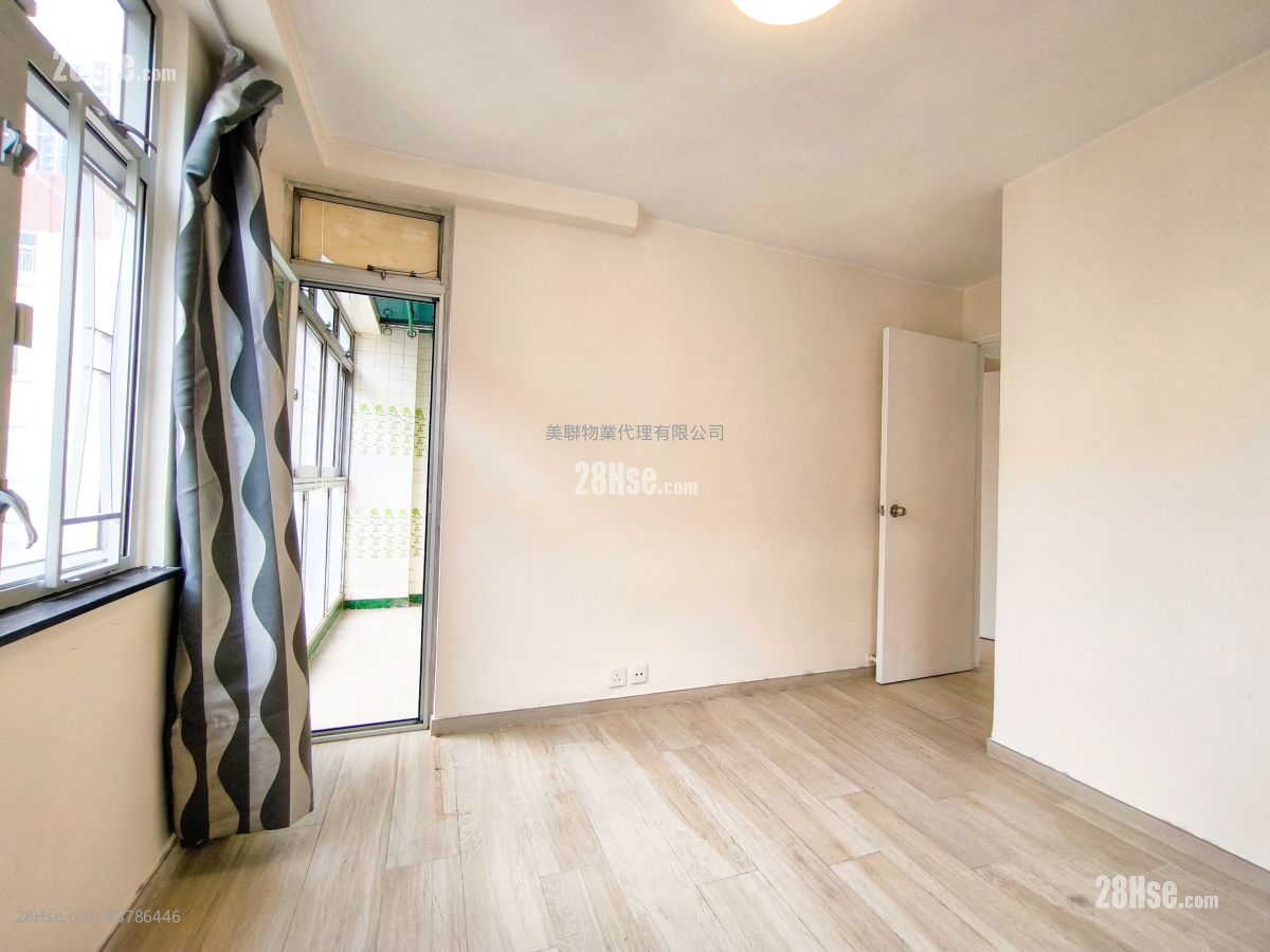 美孚新邨 售盘 3 房 , 1 浴室 657 平方尺