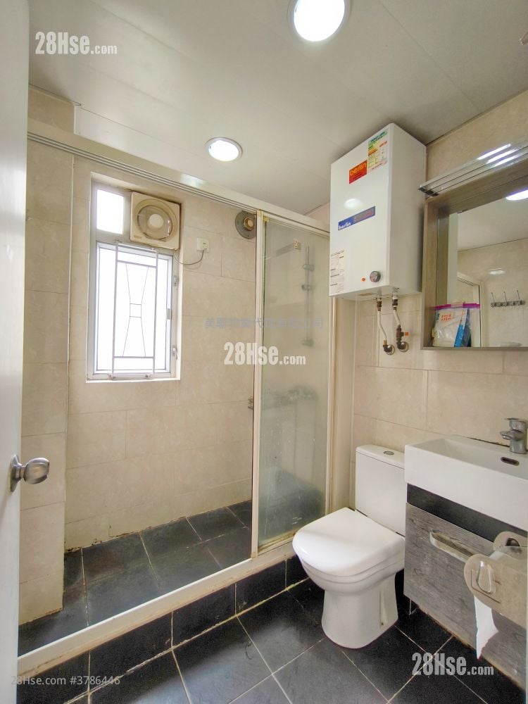 美孚新邨 售盘 3 房 , 1 浴室 657 平方尺