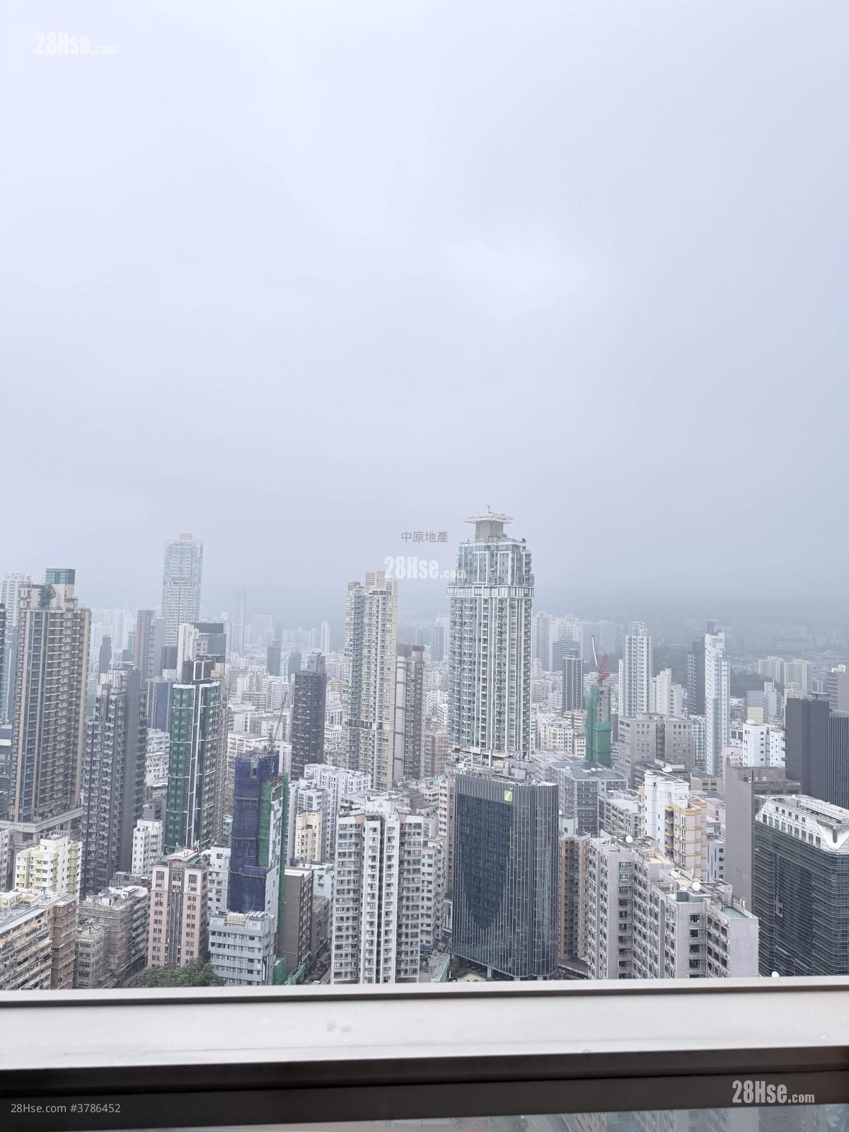 帝峰皇殿 租盘 3 房 , 2 浴室 774 平方尺