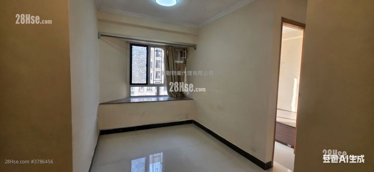 Hilton Plaza Sell 1 Bedroom , 1 Bathroom 274 ft²
