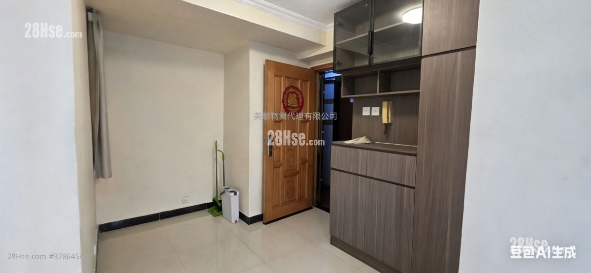 Hilton Plaza Sell 1 Bedroom , 1 Bathroom 274 ft²