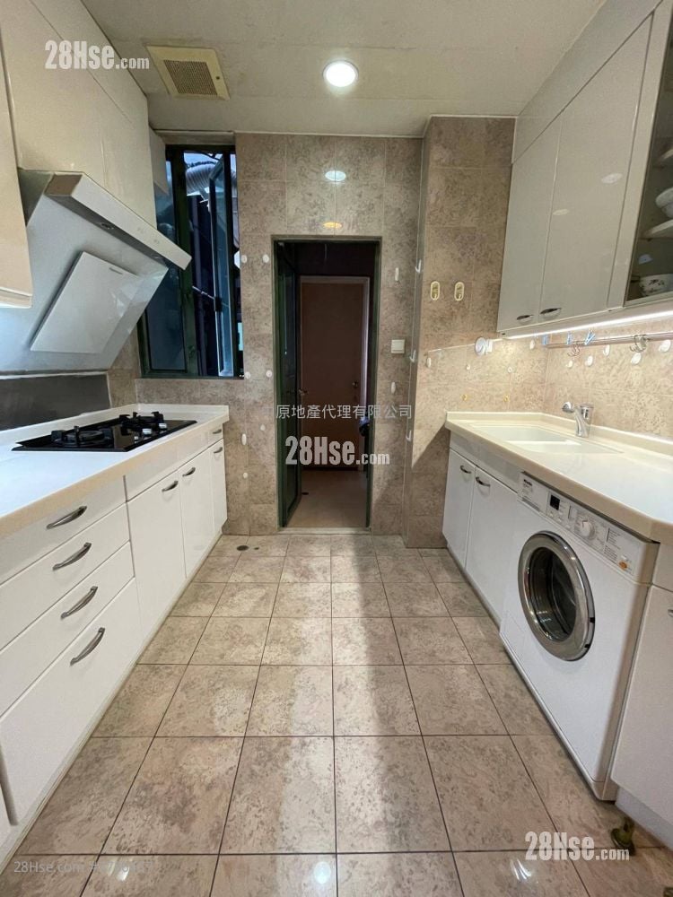 鹿茵山庄 售盘 3 房 1,085 平方尺