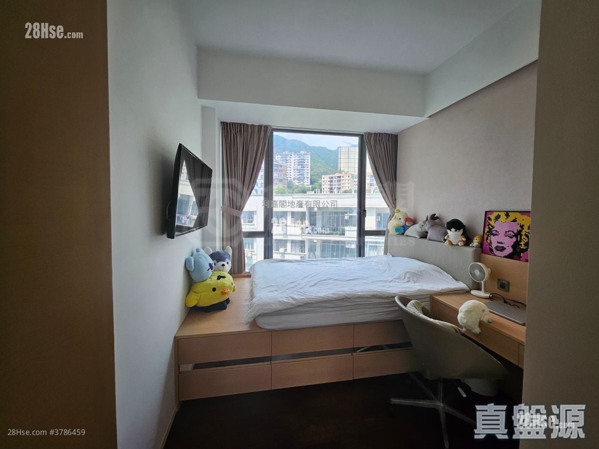 Eden Gate Sell 4 Bedrooms 1,575 ft²