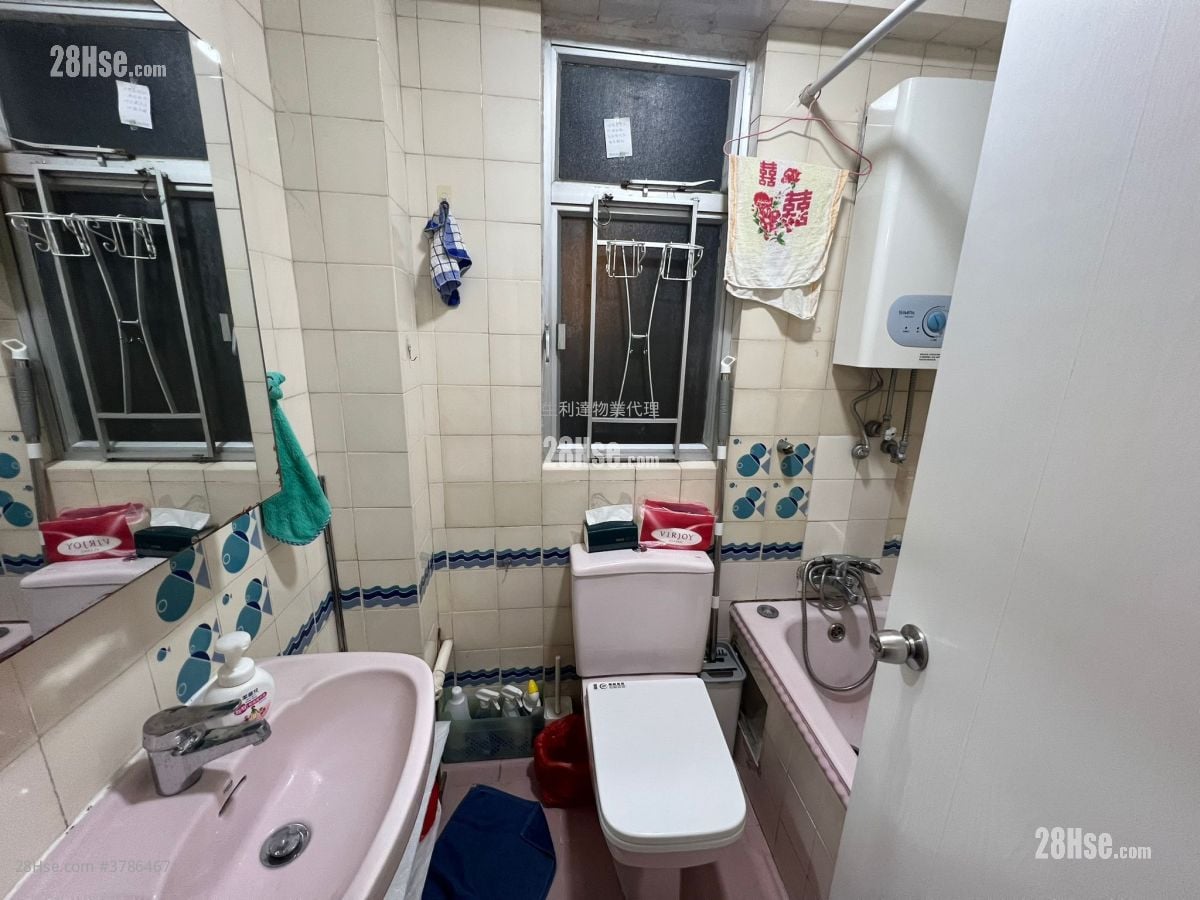 Wyler Garden Sell 2 Bedrooms , 1 Bathroom 336 ft²