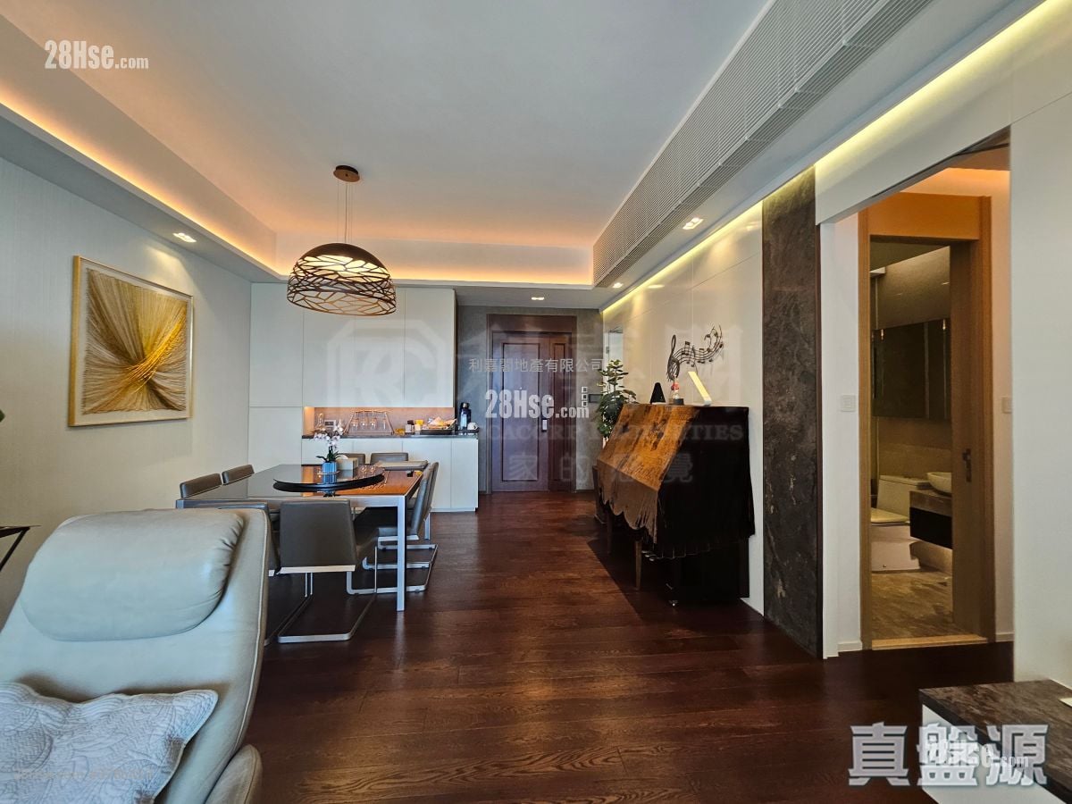 Eden Gate Sell 4 Bedrooms 1,575 ft²