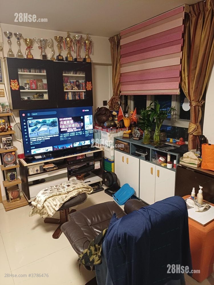 康华苑 售盘 1 房 , 1 浴室 346 平方尺