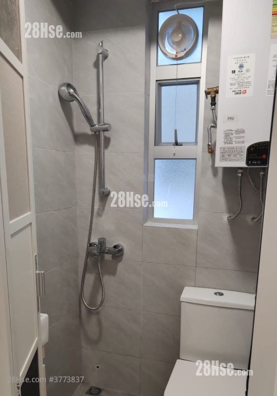 仁乐大厦 售盘 2 房 , 1 浴室 289 平方尺