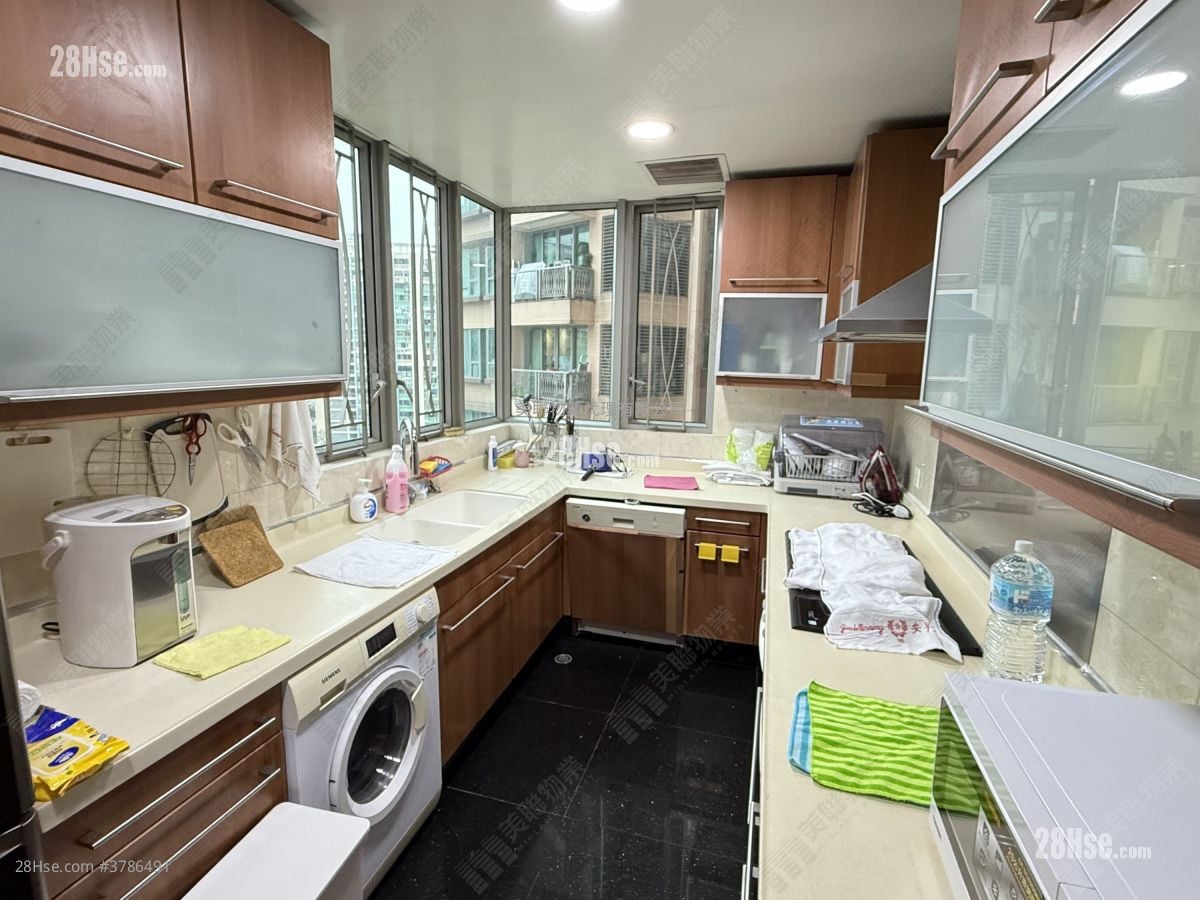 Parc Palais Sell 3 Bedrooms , 3 Bathrooms 1,321 ft²