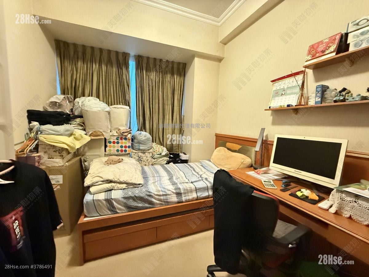 Parc Palais Sell 3 Bedrooms , 3 Bathrooms 1,321 ft²