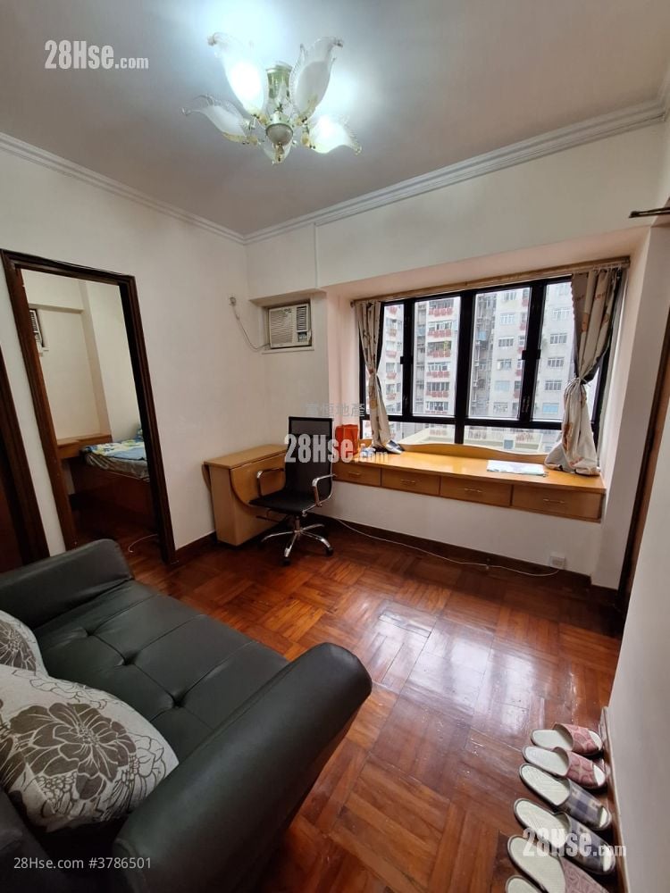 聚贤大厦 租盘 2 房 , 1 浴室 329 平方尺