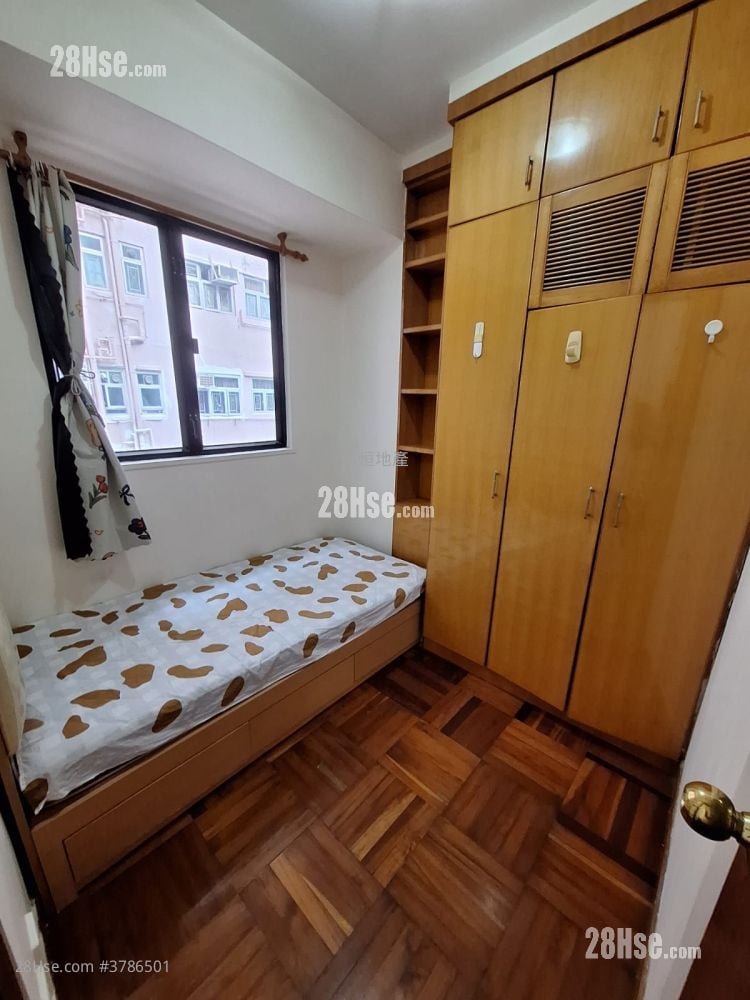 聚贤大厦 租盘 2 房 , 1 浴室 329 平方尺