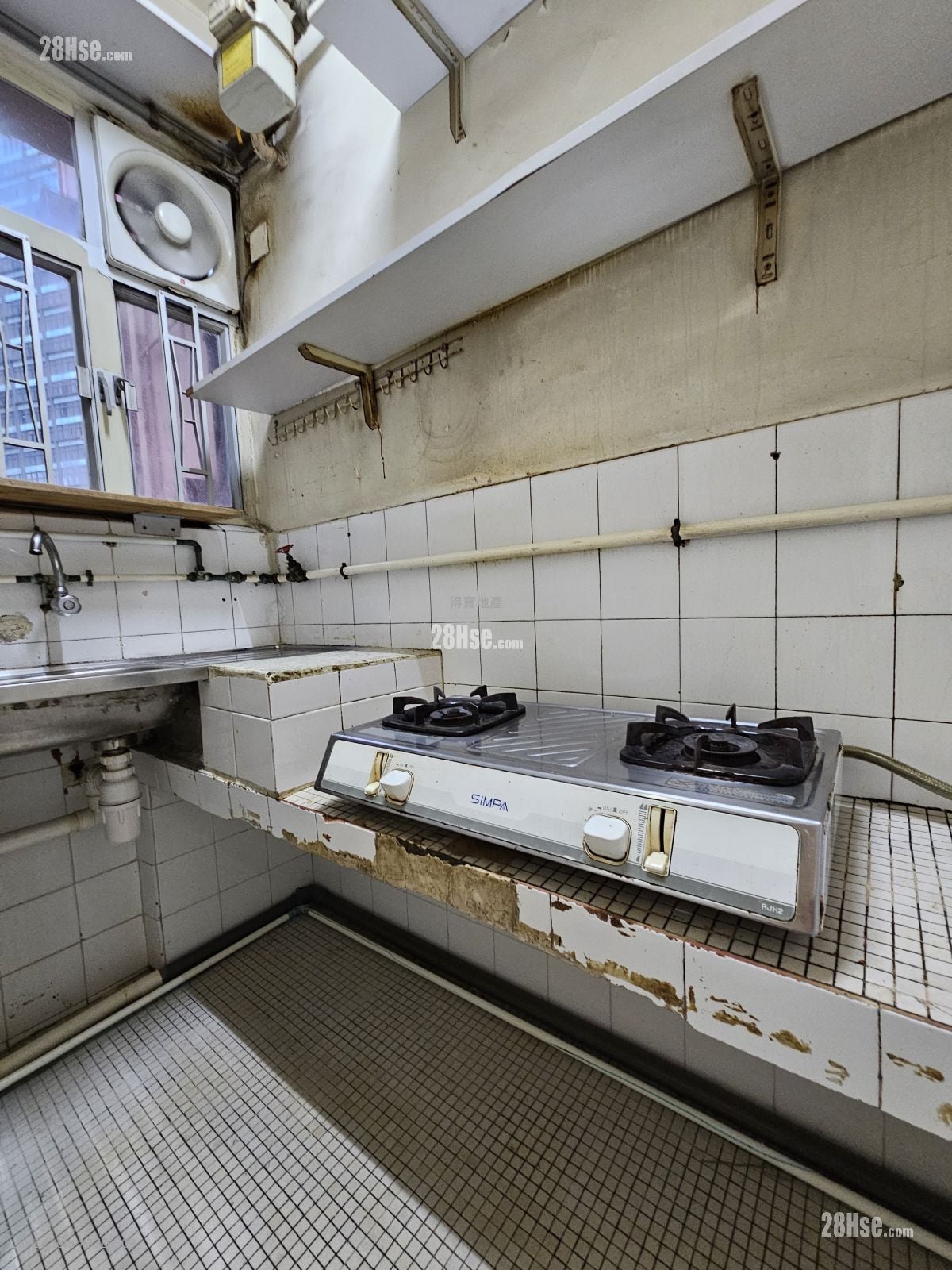 Apartment Sell 2 Bedrooms , 1 Bathroom 374 ft²