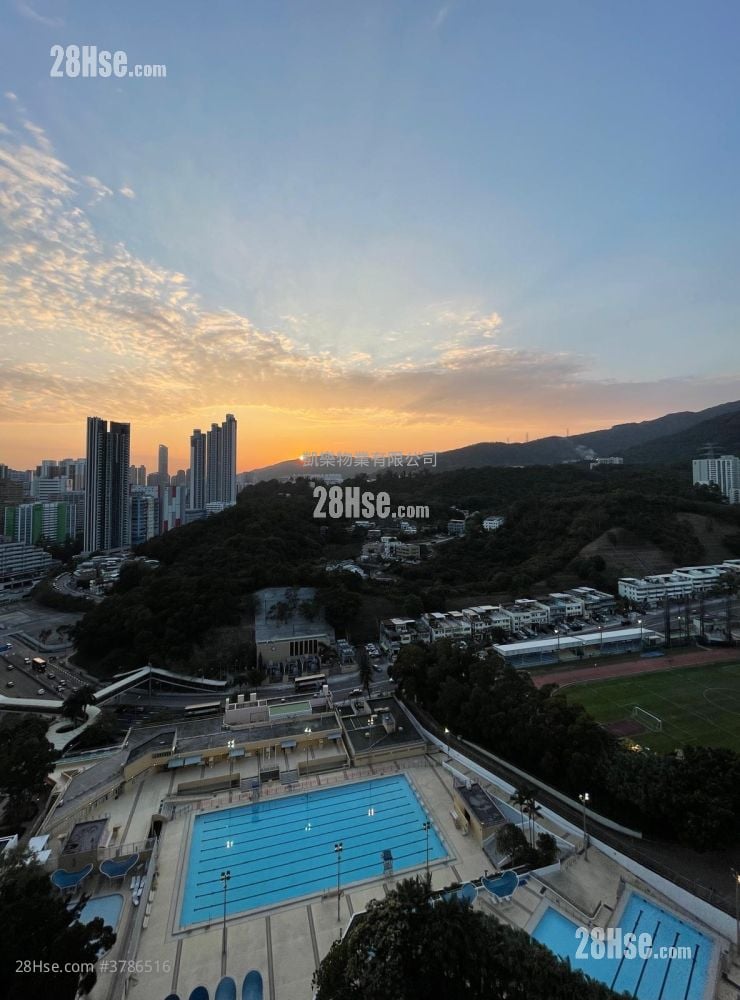 Ning Fung Court Sell 2 Bedrooms , 1 Bathroom 506 ft²