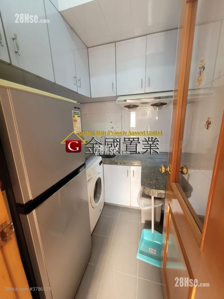 Hung Cheung Building Rental 2 Bedrooms , 1 Bathroom 322 ft²