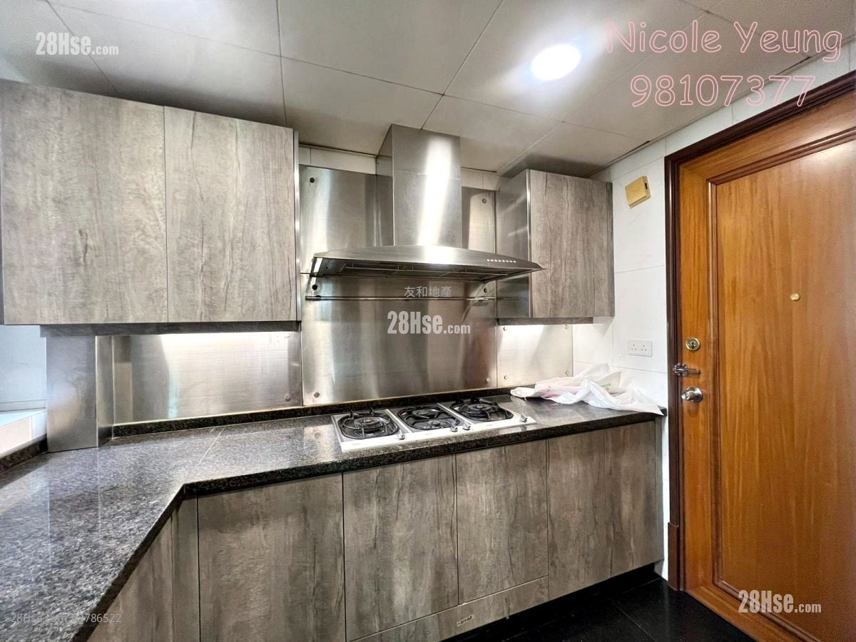 No.1 Ho Man Tin Hill Sell 4 Bedrooms , 2 Bathrooms 1,298 ft²