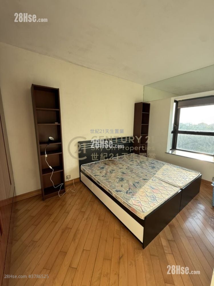 爱琴海岸 售盘 4 房 , 2 浴室 811 平方尺